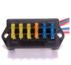 Scatola Portafusibili a 6 Vie con 2 Ingressi e 6 Uscite con Cavi e Fusibili a Lama Standard 5A 10A 15A 20A per Auto, Bus, Camper, Camion, Imbarcazioni - Product Image 2