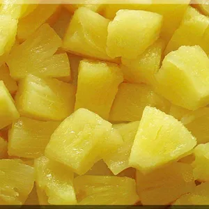 Prix d'exportation IQF tranches de pulpe de fruit pelées ananas d'or frais congelé