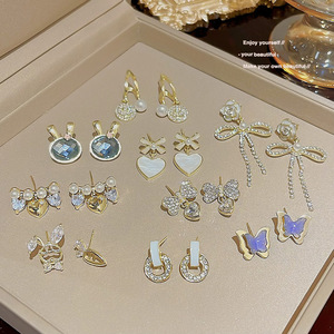 S925 aguja <span class=keywords><strong>de</strong></span> plata alta sensibilidad versátil Simple moda mujer perla Stud pendientes nuevo nicho al por mayor - Product Image 1