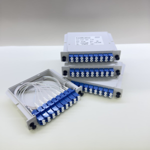 ตัวแยกไฟเบอร์ออปติกแบบ Passive ชนิด ABS Insertion Type 1*16 LC UPC สำหรับโครงการ FTTH ขายส่ง - Product Image 2