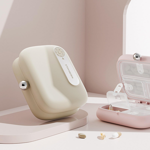 Caja de Medicamentos Portátil y Bonita de Plástico con Compartimentos para Suplementos, Vitaminas y Pastillas Dietéticas - Caja de Almacenamiento de Diseño Moderno y Minimalista - Product Image 5