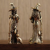 Estatua de Bruja de la Luna Mágica, Figura de Mago de Latón, Adorno Decorativo para el Hogar, Decoración para la Entrada de la Sala de Estar