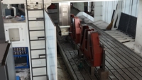 Centre d'usinage CNC à portique WEIDA GMC2016, broche BT50, double colonne, machine de fraisage CNC robuste pour le traitement de grands moules