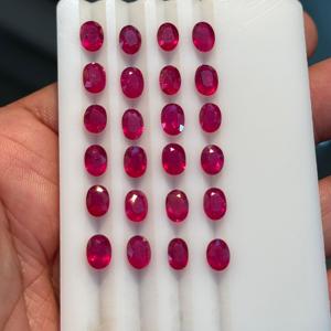 Siêu Sang Trọng Đá Quý Màu Đỏ Tự Nhiên Của <span class=keywords><strong>Ruby</strong></span> 7X5Mm Hình Bầu Dục Cắt Đá Lỏng Hiệu Chuẩn Của <span class=keywords><strong>Ruby</strong></span> Đá Quý - Product Image 1