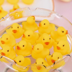 ของเล่นอาบน้ำเป็ดสีเหลือง ของเล่นลอยน้ำมีเสียงสำหรับเด็กทารก - Product Image 4