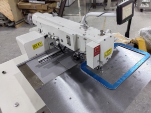 Automatic Programmable Pattern <b>Sewing</b> <b>Machine</b> 3020 Large Industrial <b>Sewing</b> <b>Machine</b> - Product Image 3