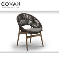 Chaise de salle à manger d'extérieur moderne de style nordique avec structure en teck, confortable et résistante aux intempéries, pour patio, villa, jardin, restaurant