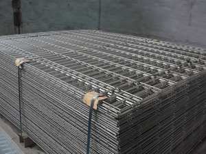 고품질 저탄소강 용접 철망, 건설 및 농업용 펜싱에 적합한 내구성 및 다용성 - Product Image 6