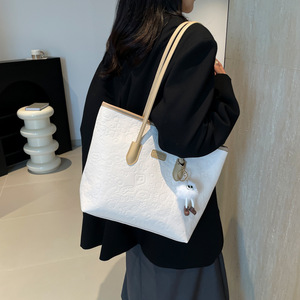 Offre Spéciale femmes PU sacs fourre-tout nouveau sac à main à glissière de grande capacité pour dames mode sac à bandoulière. Z0197 - Product Image 3