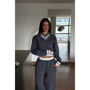 Ensemble de survêtement décontracté d'hiver Sonora, conçu sur mesure, léger, respirant, coupe-vent, imprimé, grande taille, logo, MOQ 2 pièces, gris fumé - Product Image 3