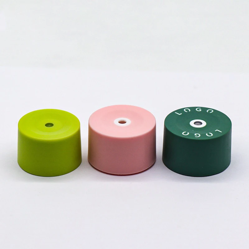 PP Cosmetic Lids Closure Makeup Remover Bottle Caps Toner Plastic Bottle Screw Cap Sealing Type