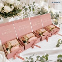 Boîte cadeau de luxe personnalisée en matériaux recyclés avec fermeture magnétique, pliable, rectangulaire, doublure en satin, estampage à chaud rose, poignée en ruban