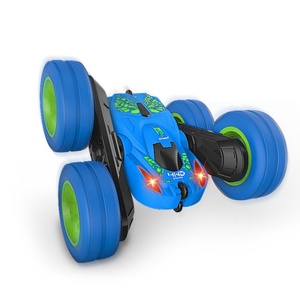 SJY-Q9 Coche de Acrobacias RC 2.4G para Danza Callejera, Juguete 4WD con Control Remoto, Doble Dirección, Luces LED y Música - Product Image 1