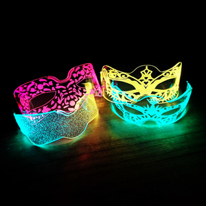 Masques LED colorés demi-visage pour hommes et femmes, accessoires lumineux pour concerts de musique, déguisements de fête pour mariage, anniversaire, fournitures de bar - Product Image 6