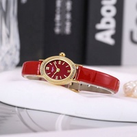 MYAR 45020 Montre à quartz pour femme élégante et tendance avec surface ovale en nacre incrustée de diamants