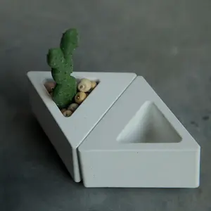 Wholesale Custom Desktop Mini Planter Pots Round Triangle Concrete Succulent Plant Pots