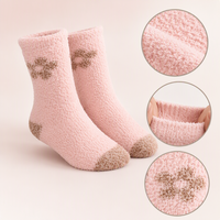 Chaussettes en peluche mignonnes à motif personnalisé, chaudes, confortables et moelleuses pour la détente, l'hiver et les coffrets cadeaux
