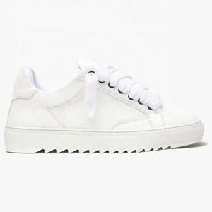 Chaussures de sport confortables à semelle épaisse 2026, antidérapantes, respirantes, à lacets, décontractées, pour la marche, avec empeigne en maille, pour le printemps/l'hiver - Product Image 2