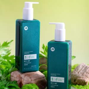 Champú Especial de Extracto Orgánico de Ajenjo Natural 300ml, que Puede Eliminar la Caspa y Nutrir el Cuero Cabelludo - Product Image 2