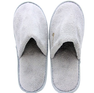 Lüks 5 Yıldızlı Otel Terliği Çevre Dostu Yumuşak Nefes Alabilen Ofset Baskılı Kapalı Burun Tek Kullanımlık Otel Terlikleri EVA Tabanlı - Product Image 3