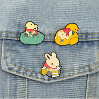 Broches en émail Lapin Tsuki et Canard flottant en tricot Tsuki, mignonnes et confortables, pour veste, revers, badge, bijoux, cadeau pour ami