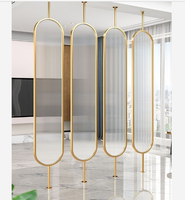 Paravent en métal moderne de luxe rotatif avec design découpé au laser pour salon