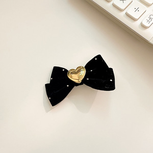 High-end metallic heart <b>bow</b> hair <b>clip</b>, hair tie, retro velvet hair <b>clip</b>, sweet bangs <b>clip</b> for women. - Product Image 3