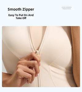 Camiseta de Yoga para Mujer, Cuello Alto con Cierre Completo, Manga Corta, Transpirable, Ajustada, de Secado Rápido, para Ejercicio, Gimnasio, Fitness, Tallas Grandes - Product Image 4