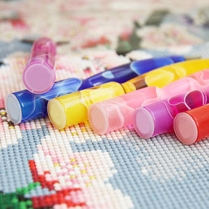 Kit de stylo de peinture diamant fait à la main en résine 5D stylo de peinture diamant pour l'art du diamant et l'art des ongles avec têtes de cueillette de stylo de forage - Product Image 5