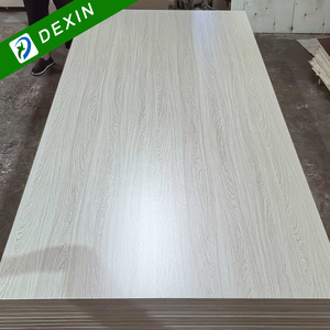 ไม้อัดเมลามีนกันน้ำขนาด5มม. 6มม. 18มม. 11ชั้นสีขาวด้านมันวาว - Product Image 1