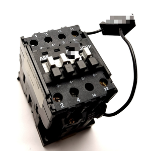 Kontaktor Bhd30c2p, 2-kutub Dengan 2x (n/o N/c), Koil: 110/120vac, 500v 30a Baru Asli Stok Siap Otomasi Industri Pac Dedic - Product Image 1