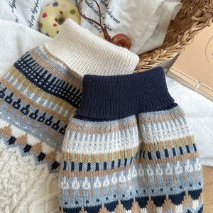 Suéter para Perro de Estilo Étnico Retro, Ropa de Invierno Tejida para Mascotas, Transpirable y Cálida, para Perros Pequeños, Venta al por Mayor Global - Product Image 3
