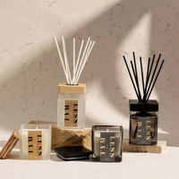 Coffret Cadeau Diffuseur de Parfum d'Ambiance Personnalisé AIKUN avec Bouteille de Recharge et Bâtonnets en Rotin pour Chambre d'Hôtel