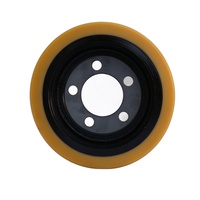 Roue motrice en PU 250x100x80 avec noyau en fonte, bride à 5 boulons, haute capacité de charge, réduction du bruit pour gerbeurs électriques Linde