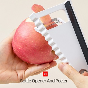 Outil de cuisine portable multifonctionnel, ouvre-bouteille, peut être utilisé pour retirer les bouchons de bouteilles et peler les fruits - Product Image 6