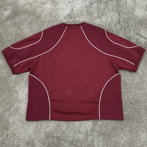 เสื้อฟุตบอลตาข่ายคุณภาพสูงแบบกำหนดเอง เสื้อยืดสตรีทแวร์สุดหรู ทรงโอเวอร์ไซส์ ผ้าโพลีเอสเตอร์พิมพ์ลาย ทรงบ็อกซี่ สำหรับผู้ชาย - Product Image 2