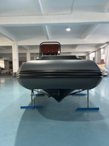 เรือยางเป่าลม GT390 ขนาด 390 ซม. ยี่ห้อ Mehler ตัวเรือทำจาก PVC และอลูมิเนียม พร้อมคอนโซล - Product Image 3