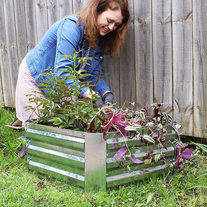 2025 8inches Tall New Iron Raised Garden Bed Planter Steel <b>Large</b> Vegetable Flower for Vegetables Planting - Product Image 3