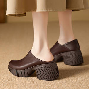 high quality The new French fashion <b>boots</b> of autumn and winter are simple and easy to build sponge cake bottom - Product Image 2