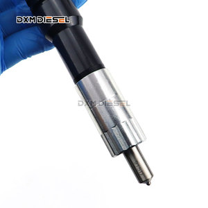 Nouvel injecteur DXM 095000-6070 pour PC400LC-8 avec moteur 6D125 095000-6070 095000-6070 095000-6070 095000-6070 - Product Image 1