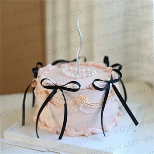 Gâteau d'anniversaire artificiel à la fraise, accessoire photo réutilisable pour la photographie de produits, modèle alimentaire factice pour vitrine de magasin - Product Image 5