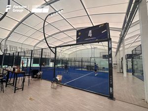 สนามแพเดิลคลาสสิกระดับมืออาชีพขนาด 10x20 เมตร คุณภาพดี สำหรับเล่นกลางแจ้ง พร้อมหญ้าเทียมสำหรับแพเดิลเทนนิส - Product Image 3