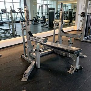 Máquina de Fitness Comercial de Alta Resistencia, Combo de Banco y Soporte para Sentadillas para Entrenamiento de Cuerpo Completo - Product Image 3