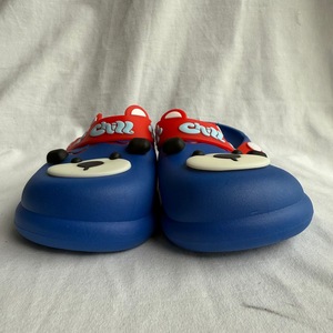 Ciabatte per Bambini in EVA Antiscivolo, Design Animato Estivo per Ragazzi 4-6 Anni, Slip-On Blu e Rosso con Motivo a Zampa - Product Image 6