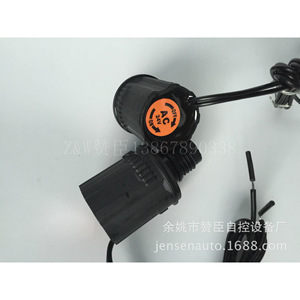 Válvula Solenoide Electromagnética DN15 con Rosca Interna y Revestimiento de Goma para Riego Agrícola - Product Image 2