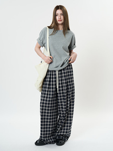 Printemps nouveau style coréen paresseux et décontracté contrastant pantalons décontractés à carreaux lâche et mince pantalons décontractés pour les femmes - Product Image 2