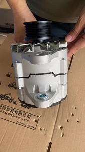 Pièce compatible LGMC pour mini-chargeuse, pièce de moteur diesel, dynamo SP122340, pièces de machines de construction directes d'usine - Product Image 4