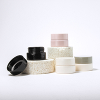 Pot en plastique PP noir avec couvercle plat 5g 7g 8g 10g 15g Mini pot à gel Emballage de vernis à ongles Conteneur de gel UV Impression Pot à vernis à ongles