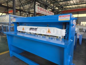 Machine hydraulique de coupe et de cintrage de tôle de construction navale de contrôle intelligent - Product Image 3