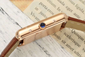 Montre mécanique automatique élégante et à la mode, cadran blanc argenté gravé, bracelet en cuir à motif crocodile marron - Product Image 5